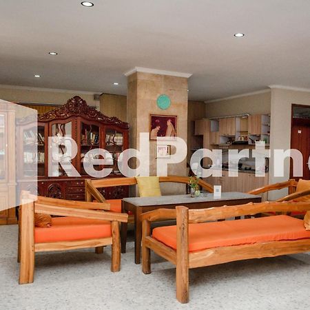 Hotel Mango House Semarang Redpartner Exterior foto