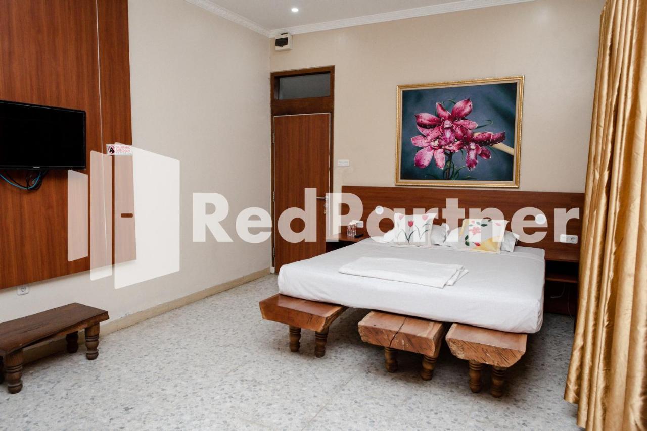 Hotel Mango House Semarang Redpartner Exterior foto