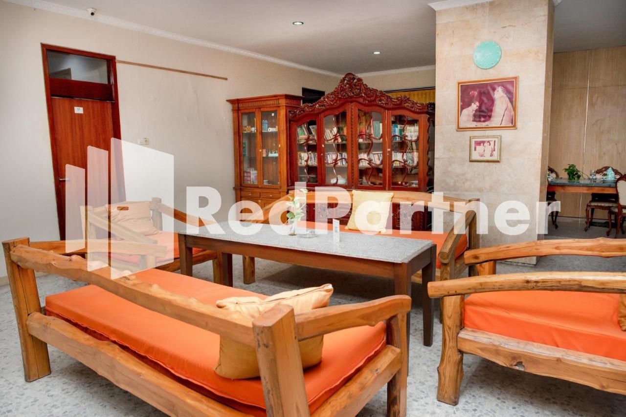 Hotel Mango House Semarang Redpartner Exterior foto