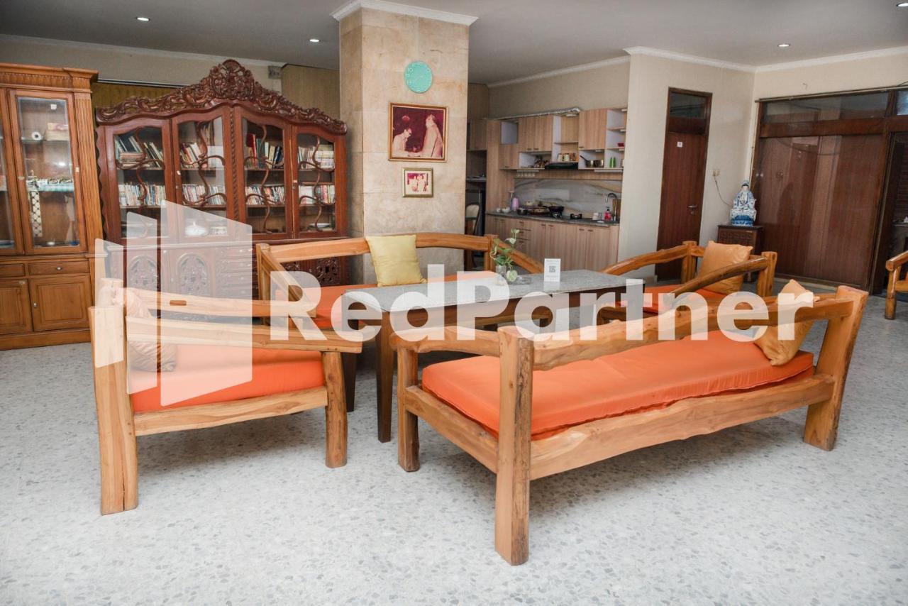 Hotel Mango House Semarang Redpartner Exterior foto